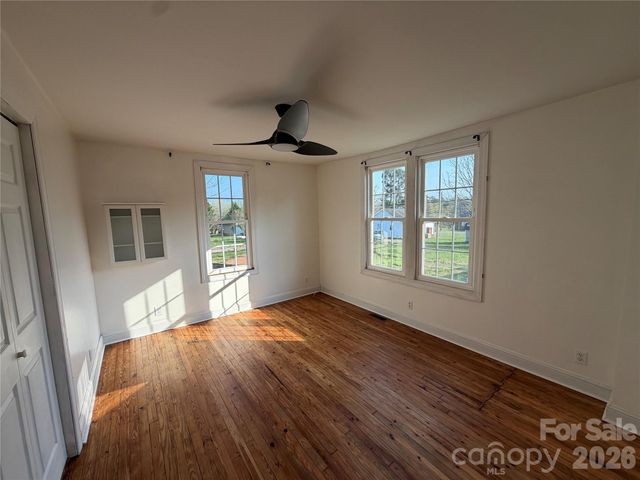 405 Jug Wilson Street, Morganton, NC 28655