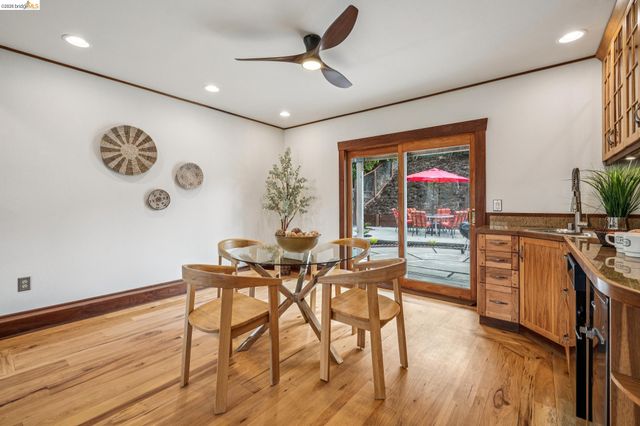 3020 Deseret Dr, Richmond, CA 94803