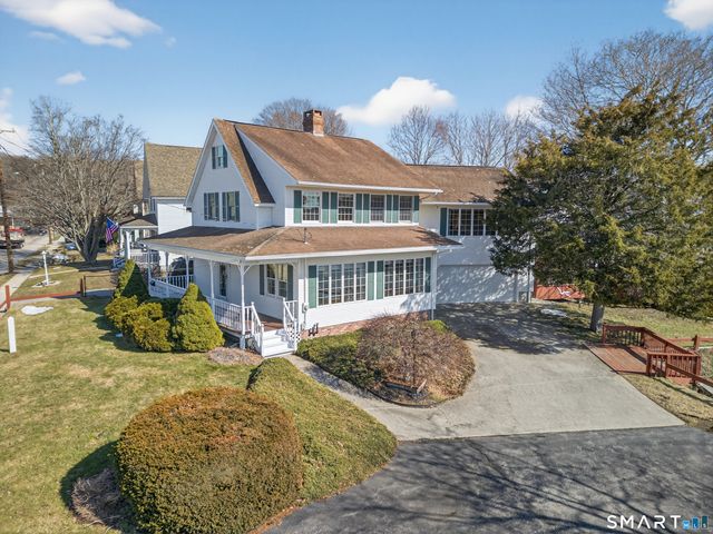 40 Holmes Street, Stonington, CT 06355