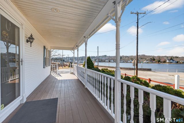 40 Holmes Street, Stonington, CT 06355