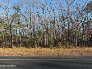 695 Lighthouse Drive, Barnegat, NJ 08005