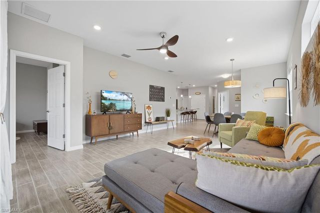 4229 Bloomfield ST, Fort Myers, FL 33916