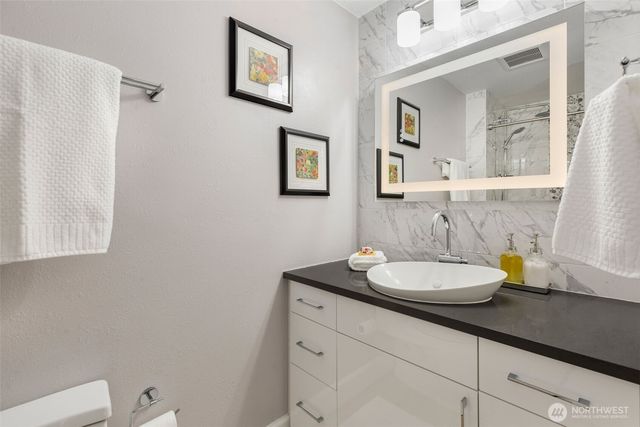 403 Ferndale Avenue NE, Renton, WA 98056