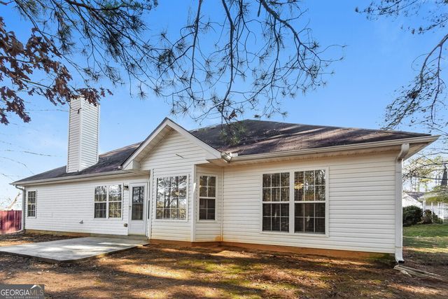 1917 Summit Creek Way, Loganville, GA 30052