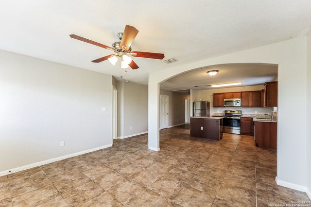 5611 Forest, San Antonio, TX 78252