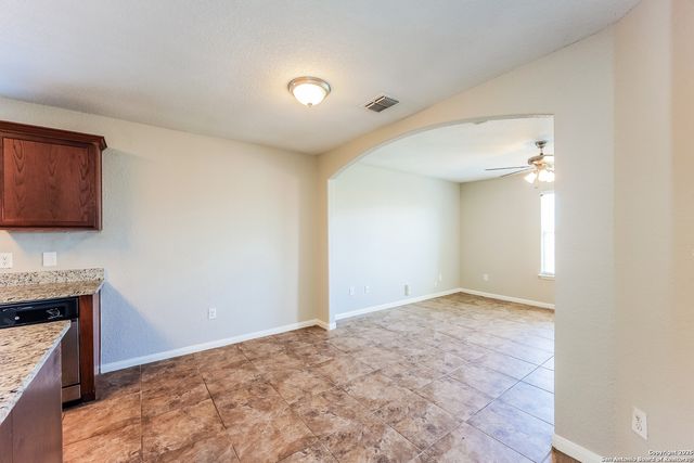 5611 Forest, San Antonio, TX 78252