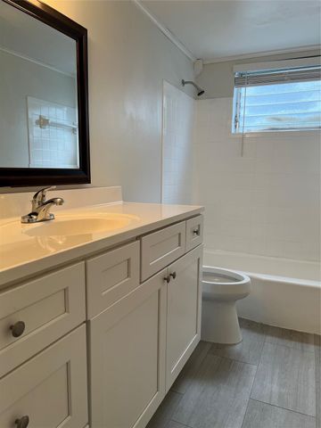 610 NE 29TH Drive 4, Wilton Manors, FL 33334