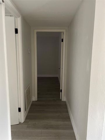 610 NE 29TH Drive 4, Wilton Manors, FL 33334