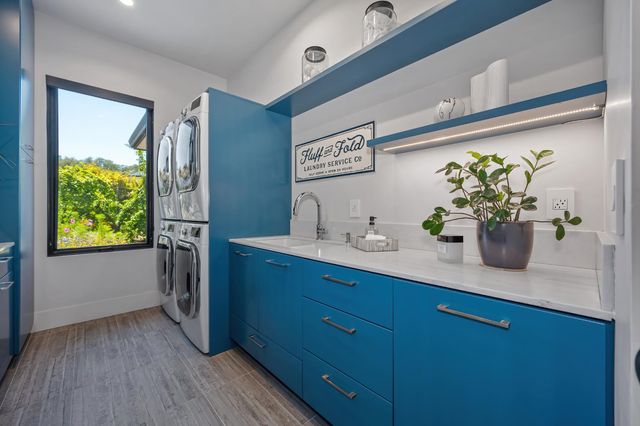 612 Thalassa Ct, El Dorado Hills, CA 95762