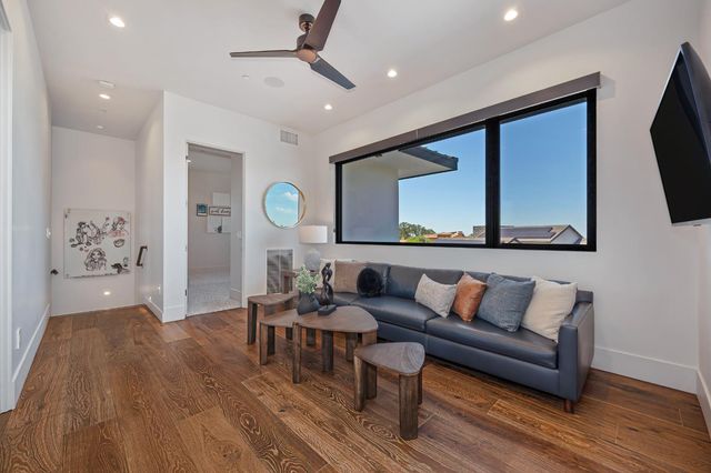612 Thalassa Ct, El Dorado Hills, CA 95762