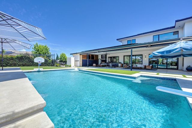612 Thalassa Ct, El Dorado Hills, CA 95762
