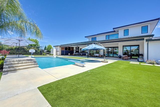 612 Thalassa Ct, El Dorado Hills, CA 95762