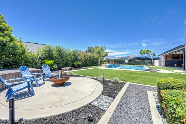 612 Thalassa Ct, El Dorado Hills, CA 95762