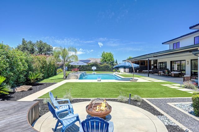 612 Thalassa Ct, El Dorado Hills, CA 95762
