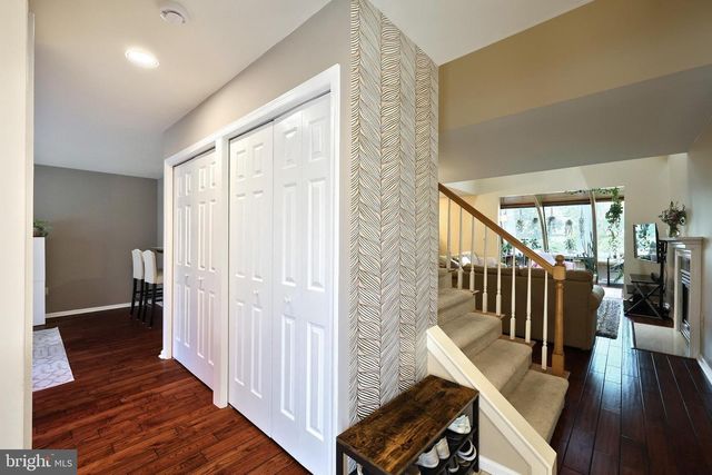 48 JEAN LO WAY, York, PA 17406