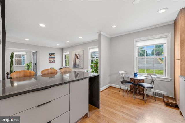 2719 N EDISON ST, Arlington, VA 22207