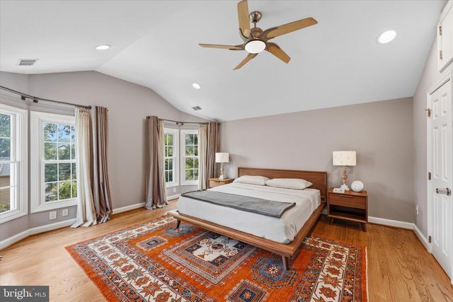 2719 N EDISON ST, Arlington, VA 22207