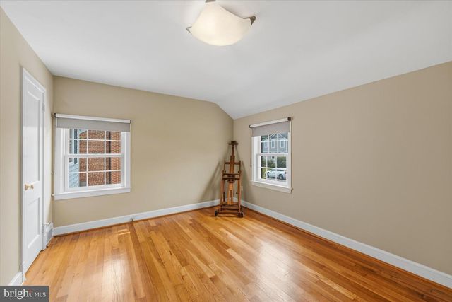 2719 N EDISON ST, Arlington, VA 22207