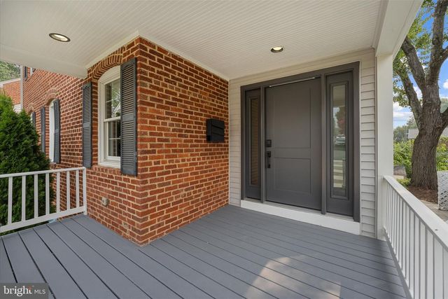2719 N EDISON ST, Arlington, VA 22207