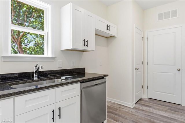 255 Hillcrest Road, Linwood, NC 27299