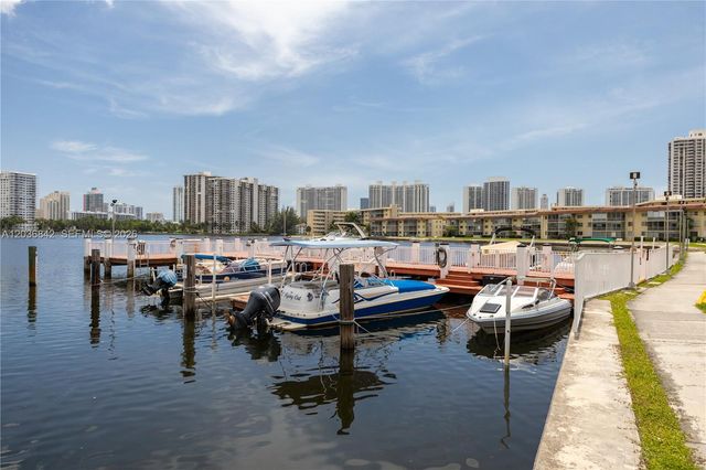 2903 Point East Dr K301, Aventura, FL 33160