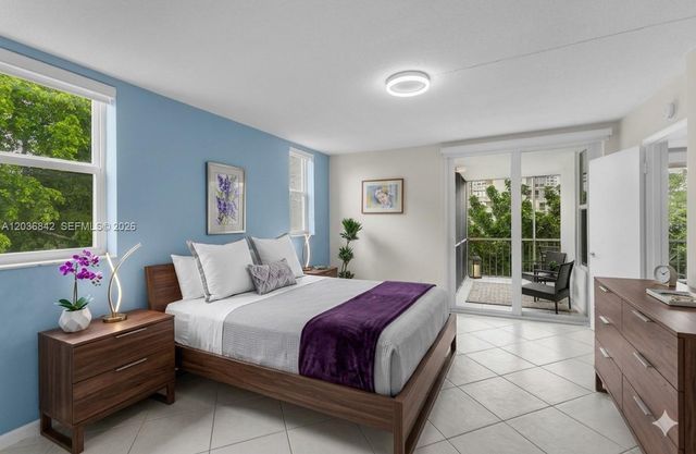 2903 Point East Dr K301, Aventura, FL 33160