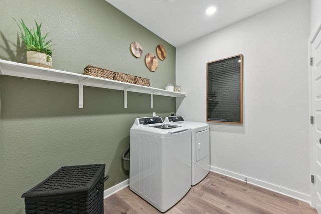 225 Escape WAY, Jarrell, TX 76537