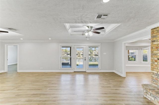 1717 Illinois Street, Lake Charles, LA 70607