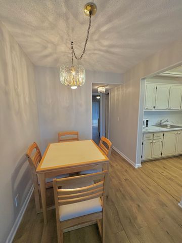 372 Camden P, West Palm Beach, FL 33417