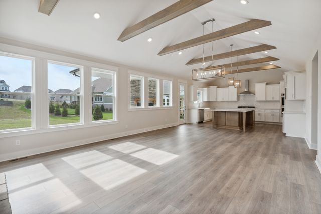 7930 Pine Street, Fairview, TN 37062