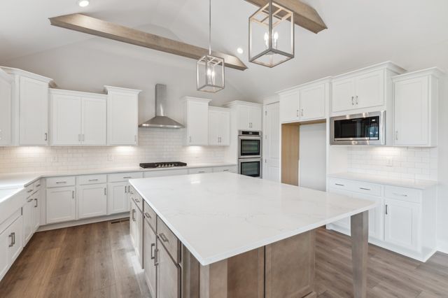 7930 Pine Street, Fairview, TN 37062