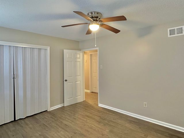 141 N WHITE STATION RD, Memphis, TN 38117