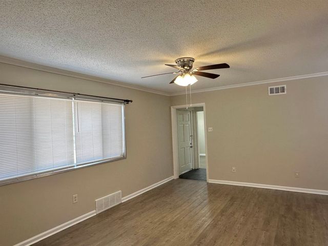 141 N WHITE STATION RD, Memphis, TN 38117