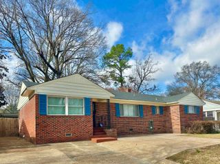 141 N WHITE STATION RD, Memphis, TN 38117