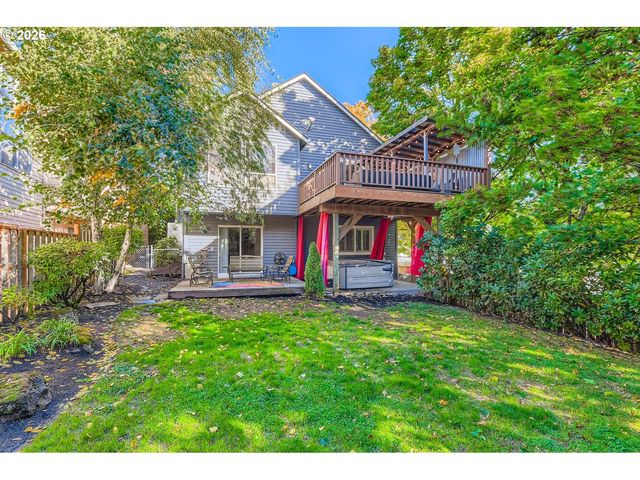 19874 BENNINGTON Ct, West Linn, OR 97068