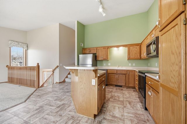 4901 132nd Street N, Hugo, MN 55038