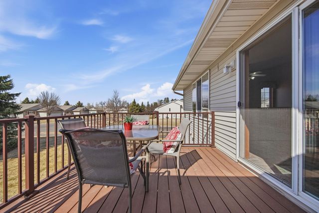 4901 132nd Street N, Hugo, MN 55038