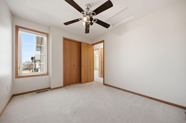 4901 132nd Street N, Hugo, MN 55038