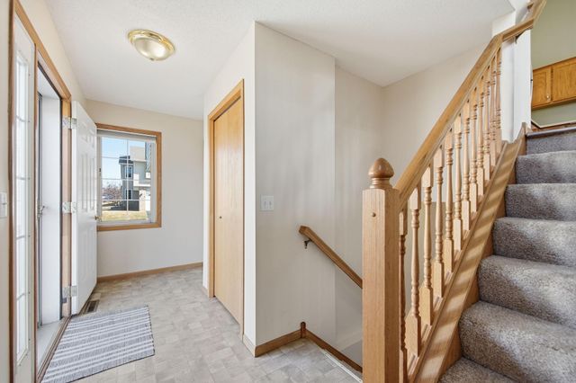 4901 132nd Street N, Hugo, MN 55038