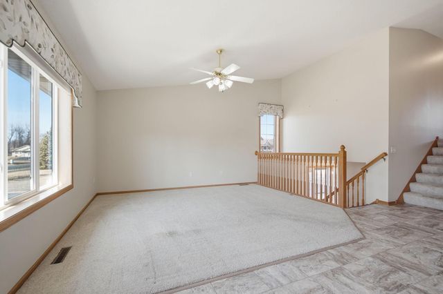 4901 132nd Street N, Hugo, MN 55038