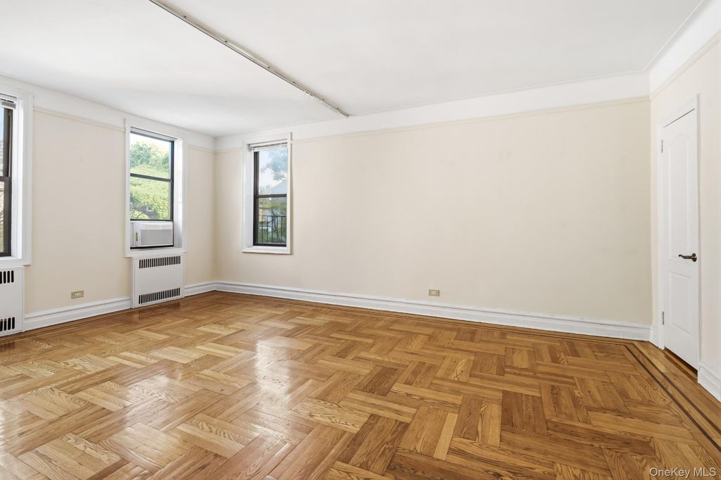 110-21 73rd Road 5A, Forest Hills, NY 11375 — photo 4