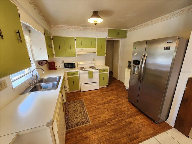 108 LAMERAUX ROAD, Winter Haven, FL 33884