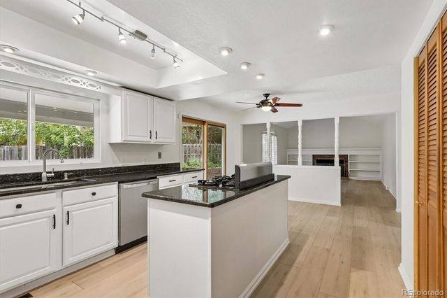9722 W 87th Avenue, Arvada, CO 80005