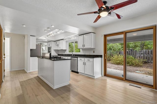 9722 W 87th Avenue, Arvada, CO 80005