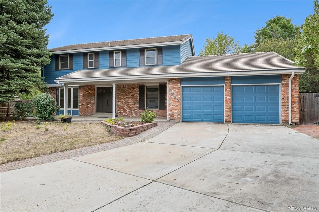9722 W 87th Avenue, Arvada, CO 80005