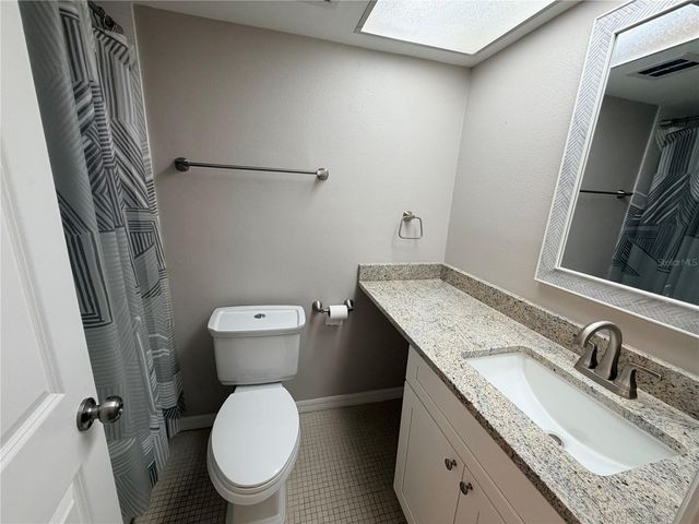 4885 1ST STREET NE 117, St Petersburg, FL 33703