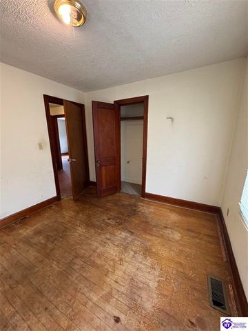 305 Sycamore Street, Elizabethtown, KY 42701