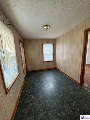 305 Sycamore Street, Elizabethtown, KY 42701