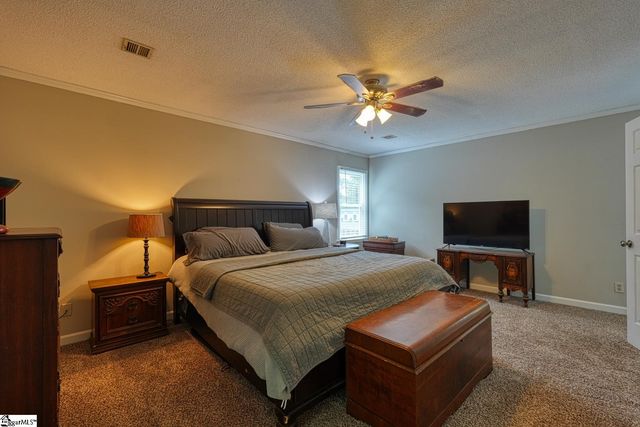 102 Hickory Hollow Drive, Inman, SC 29349