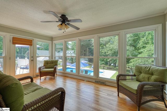 102 Hickory Hollow Drive, Inman, SC 29349